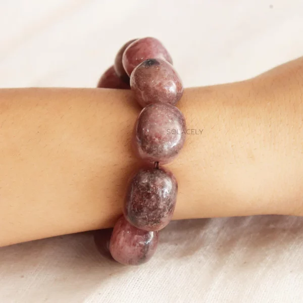 Strawberry Quartz Tumble Crystal Bracelet - Image 2
